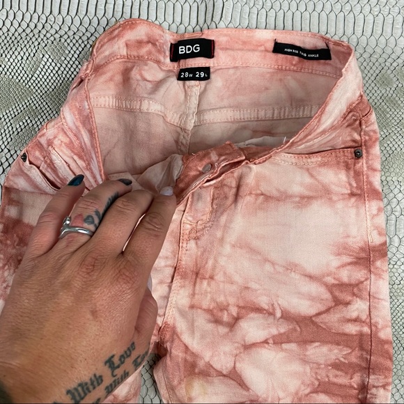 4FOR25 Peach tie dye high waisted BDG skinny jeans - Picture 5 of 6